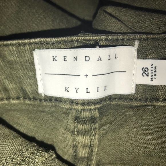 Kendall/Kylie Jenner Jumpsuit - Picture 2 of 2